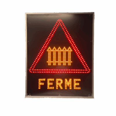 Panneau dynamique A7 Passage à niveau